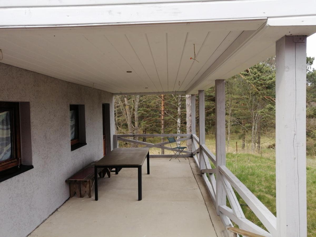 Вилла Strautmali White House In Mazirbe Экстерьер фото